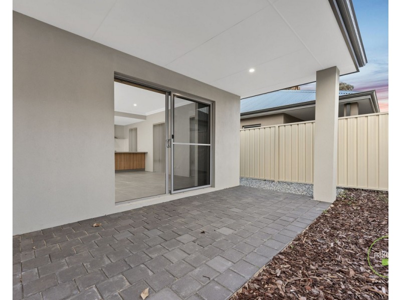 12 Vermouth Promenade, Maddington WA 6109