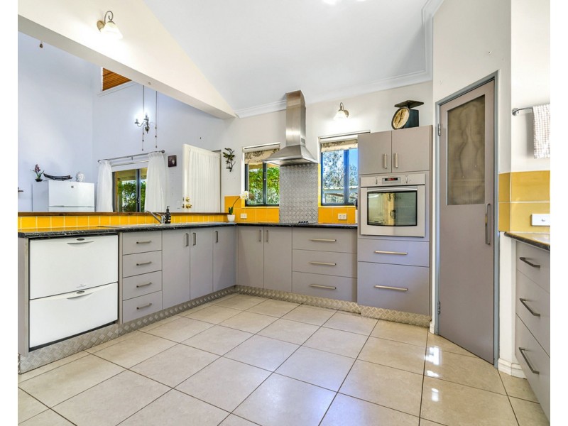 66 Wallangarra Drive, Bedfordale WA 6112