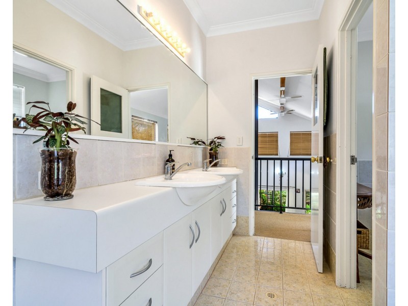 66 Wallangarra Drive, Bedfordale WA 6112