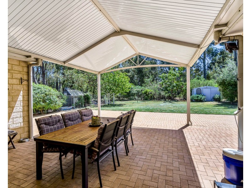 66 Wallangarra Drive, Bedfordale WA 6112