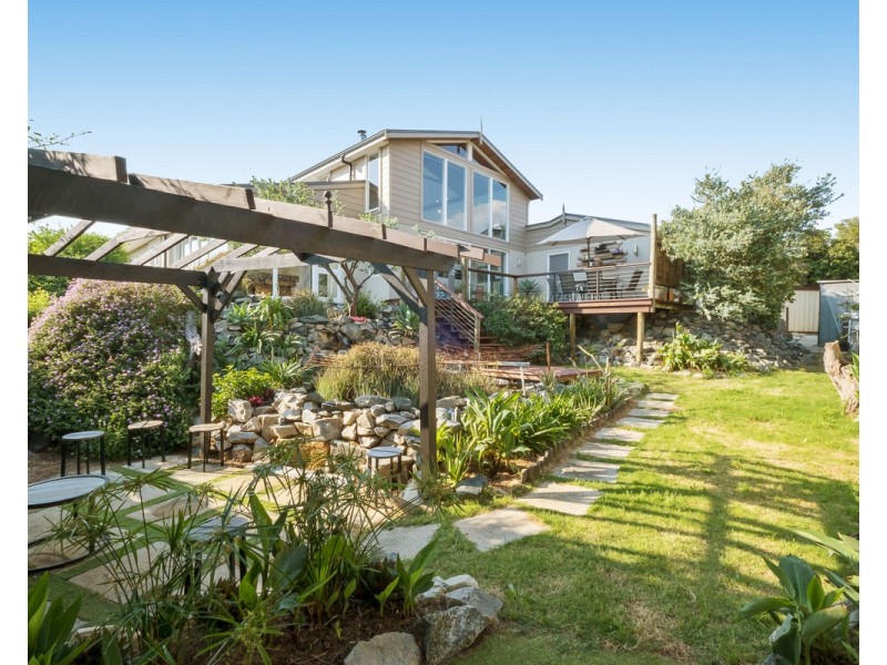 18 Angorra Road, Mount Nasura WA 6112