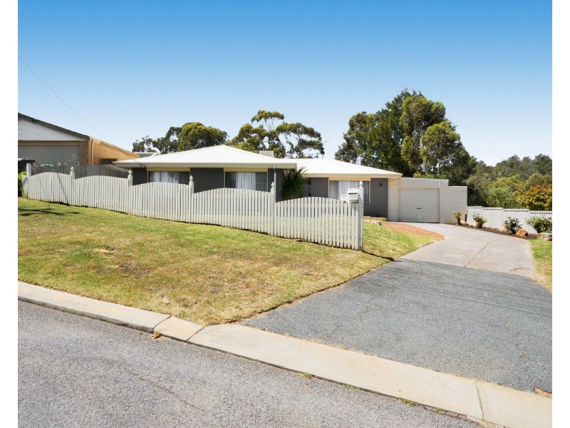 11 Angorra Road, Mount Nasura WA 6112
