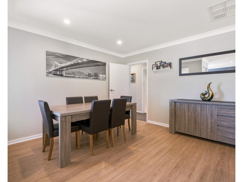 11 Angorra Road, Mount Nasura WA 6112