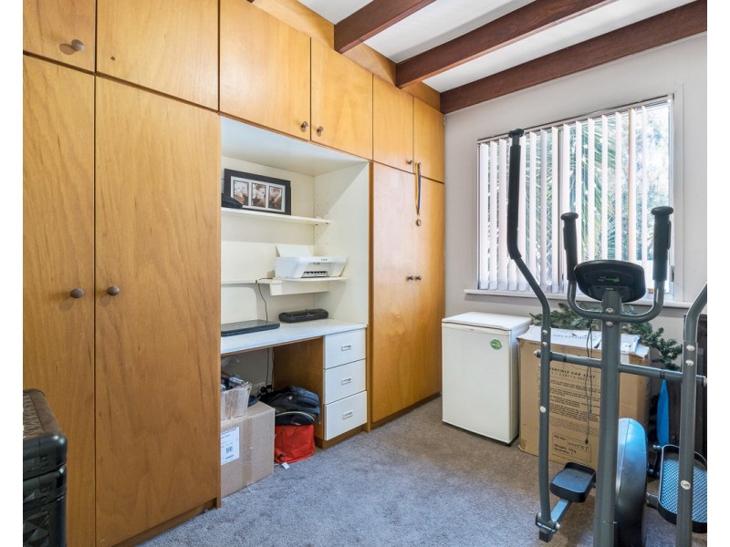 11 Angorra Road, Mount Nasura WA 6112