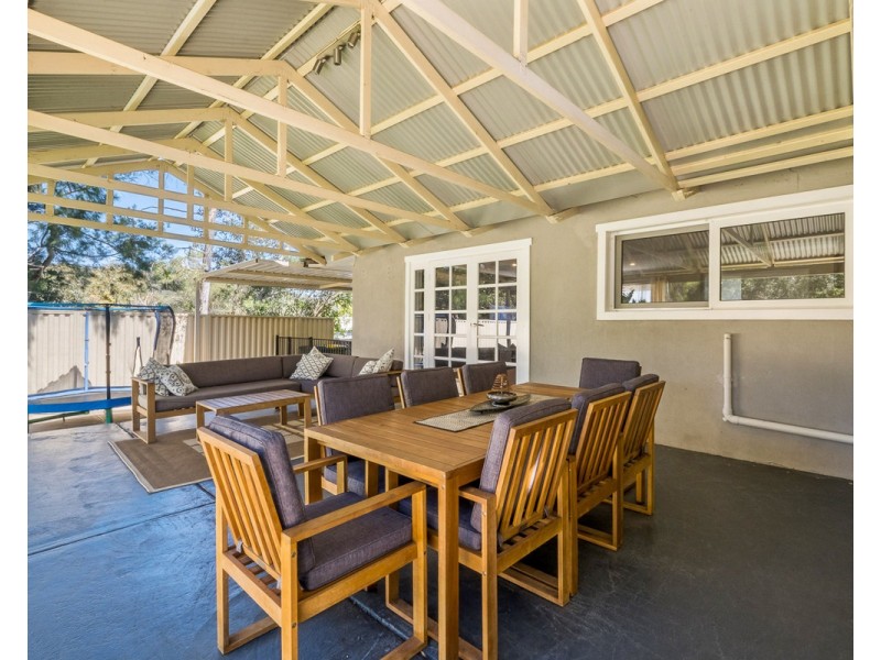 11 Angorra Road, Mount Nasura WA 6112