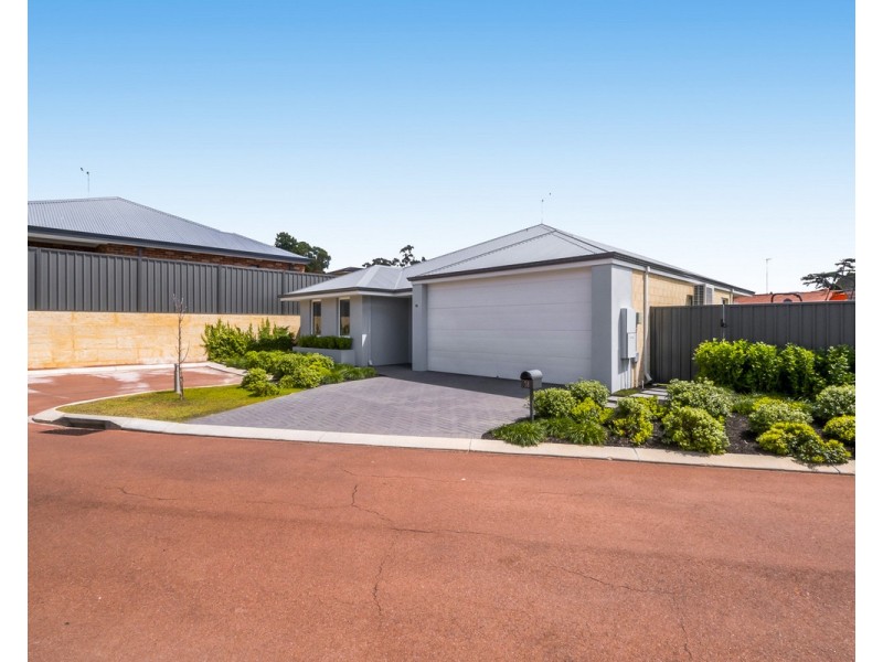 58 Onyx Road, Mount Richon WA 6112