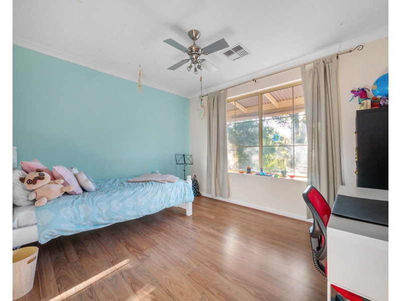 28 Rubida Rise, Roleystone WA 6111