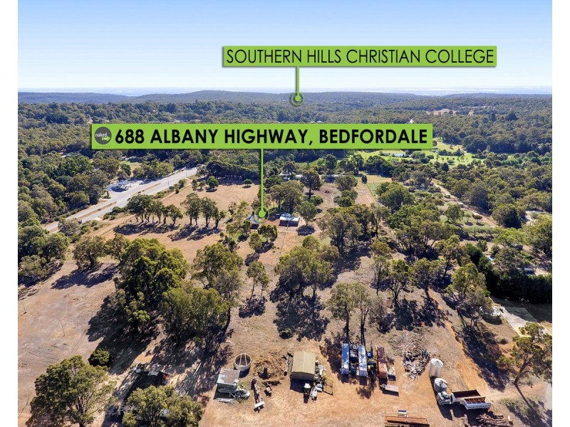 688 Albany Highway, Bedfordale WA 6112