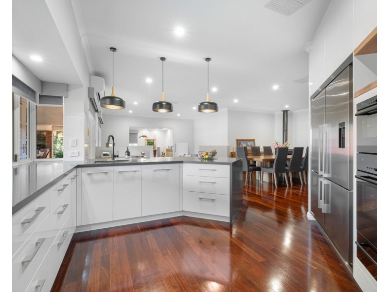 6 Grono Road, Bedfordale WA 6112