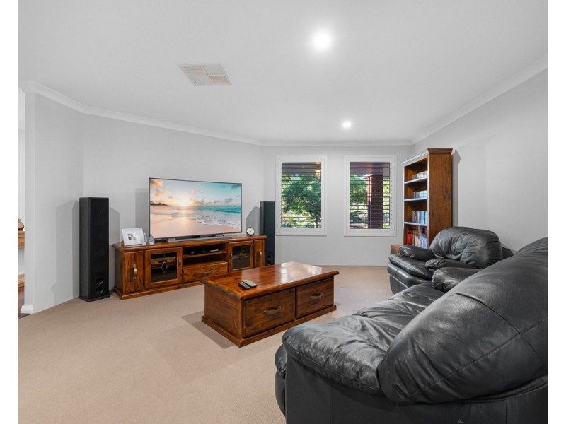 6 Grono Road, Bedfordale WA 6112