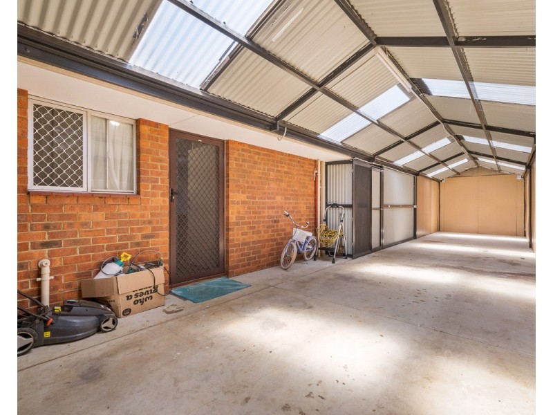 10 Coolabah Drive, Mount Nasura WA 6112