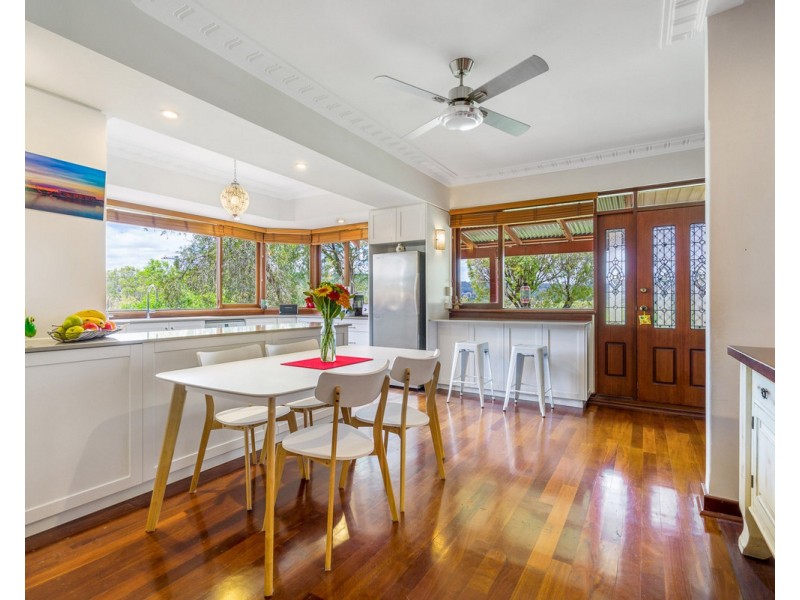 11 Dale Street, Mount Nasura WA 6112