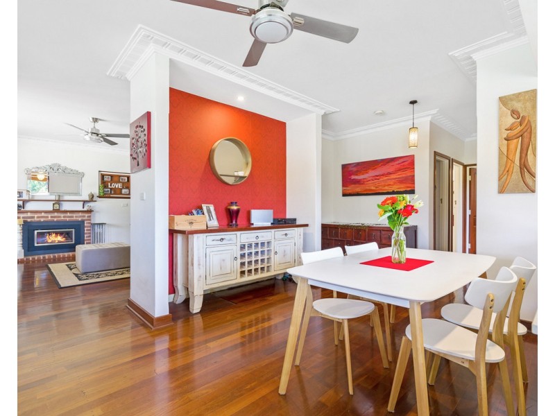 11 Dale Street, Mount Nasura WA 6112