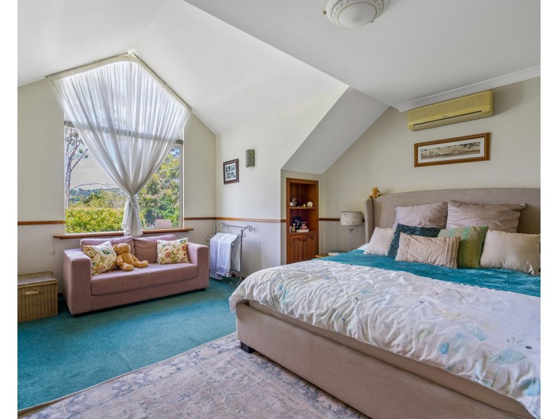 11 Dale Street, Mount Nasura WA 6112