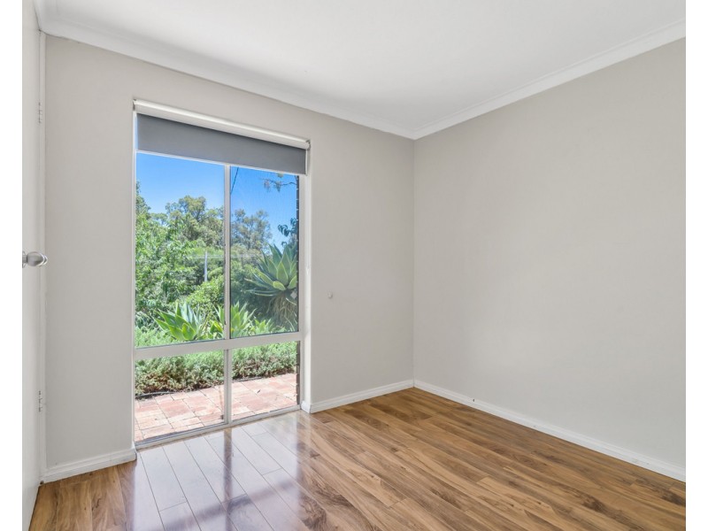 7 Sefton Road, Roleystone WA 6111