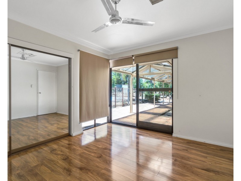 7 Sefton Road, Roleystone WA 6111