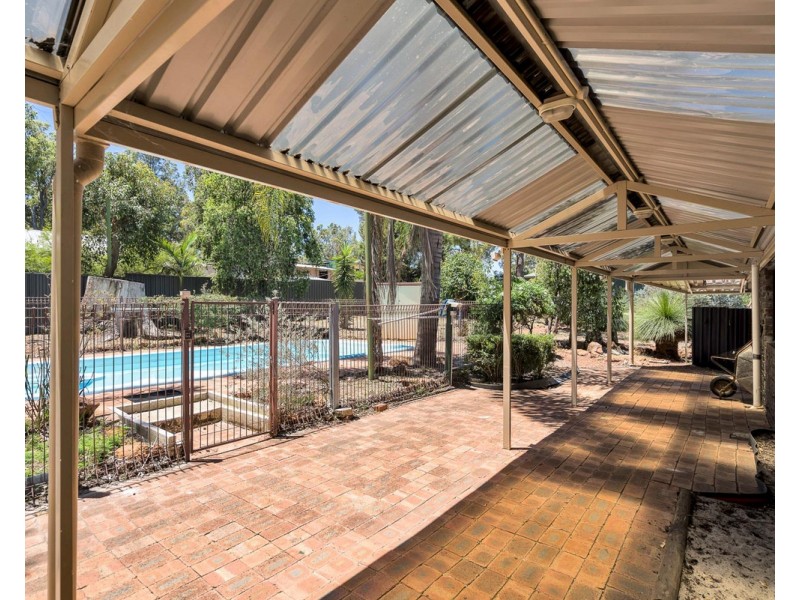 7 Sefton Road, Roleystone WA 6111