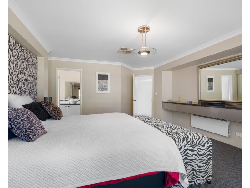 11 Arania Place, Bedfordale WA 6112