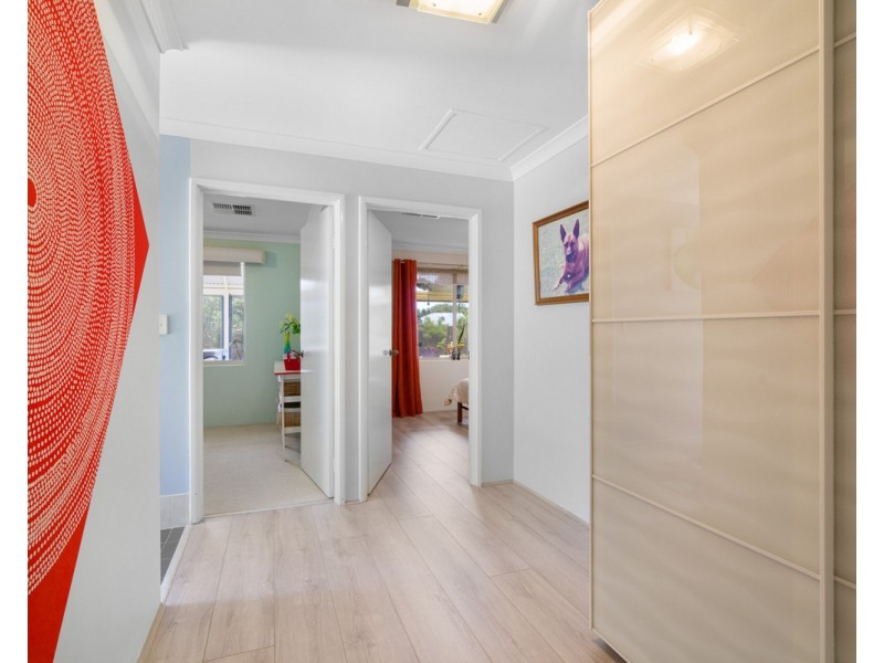 11 Arania Place, Bedfordale WA 6112