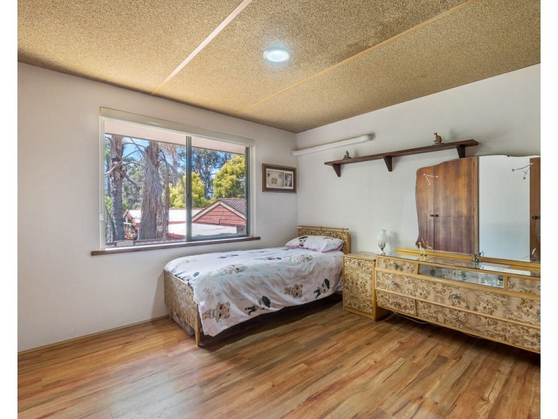 210 Peet Road, Roleystone WA 6111