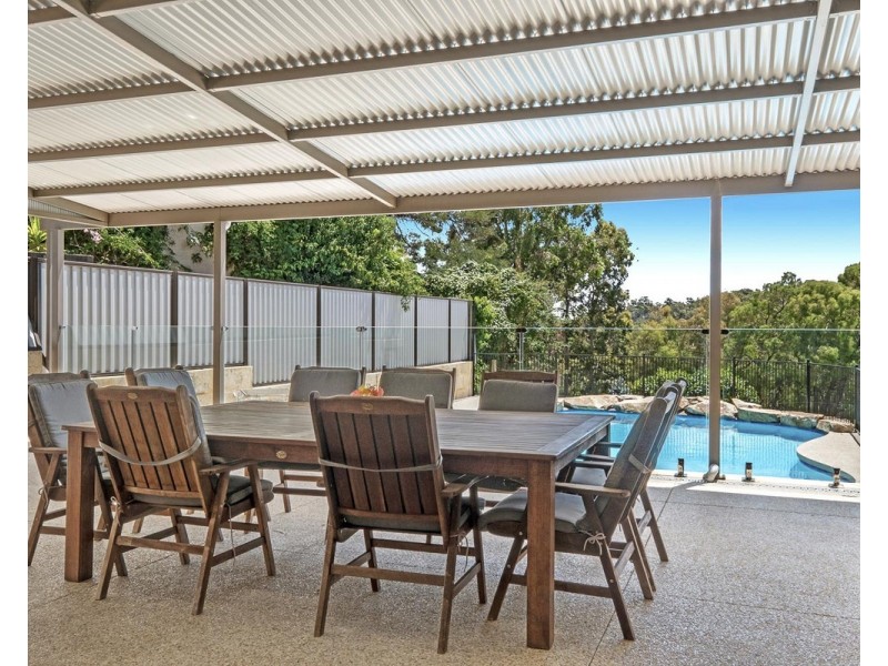 210 Peet Road, Roleystone WA 6111