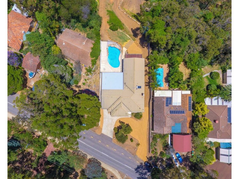 210 Peet Road, Roleystone WA 6111