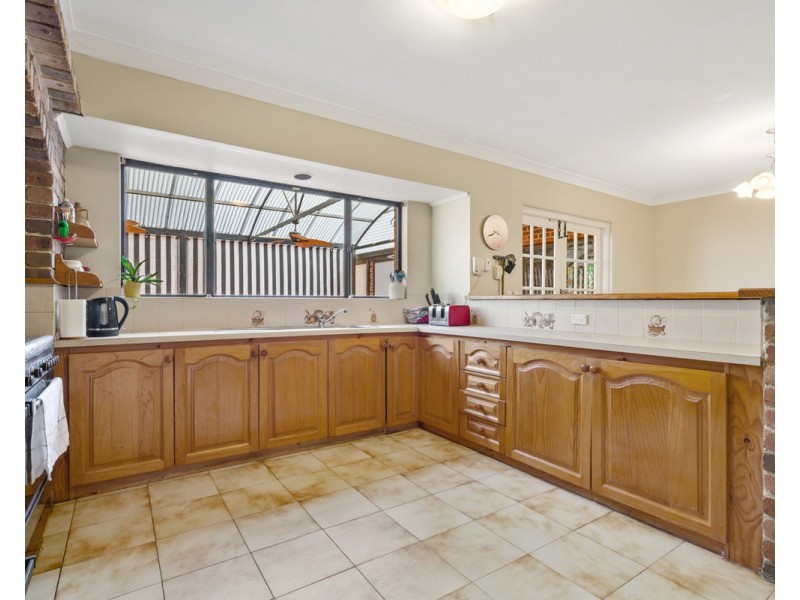 49 Canns Road, Bedfordale WA 6112