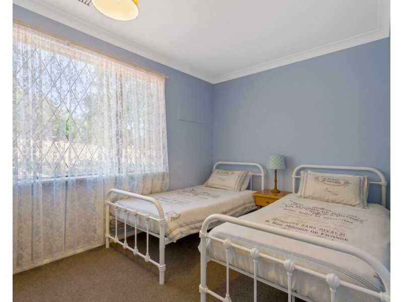 49 Canns Road, Bedfordale WA 6112