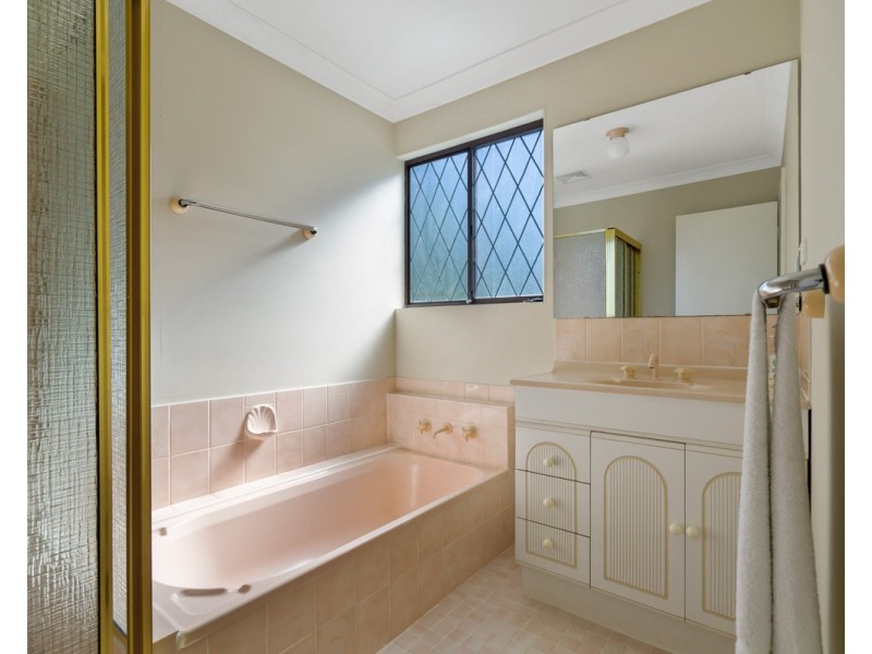 49 Canns Road, Bedfordale WA 6112