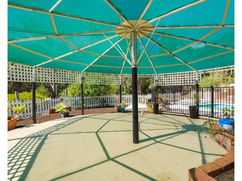 49 Canns Road, Bedfordale WA 6112