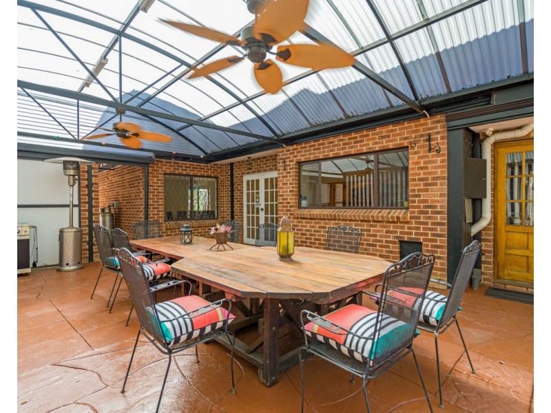 49 Canns Road, Bedfordale WA 6112