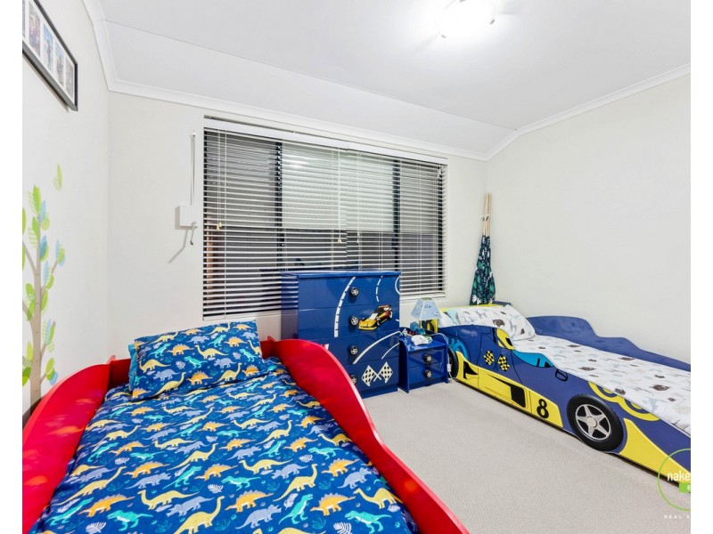 11 Laguna Way, Canning Vale WA 6155