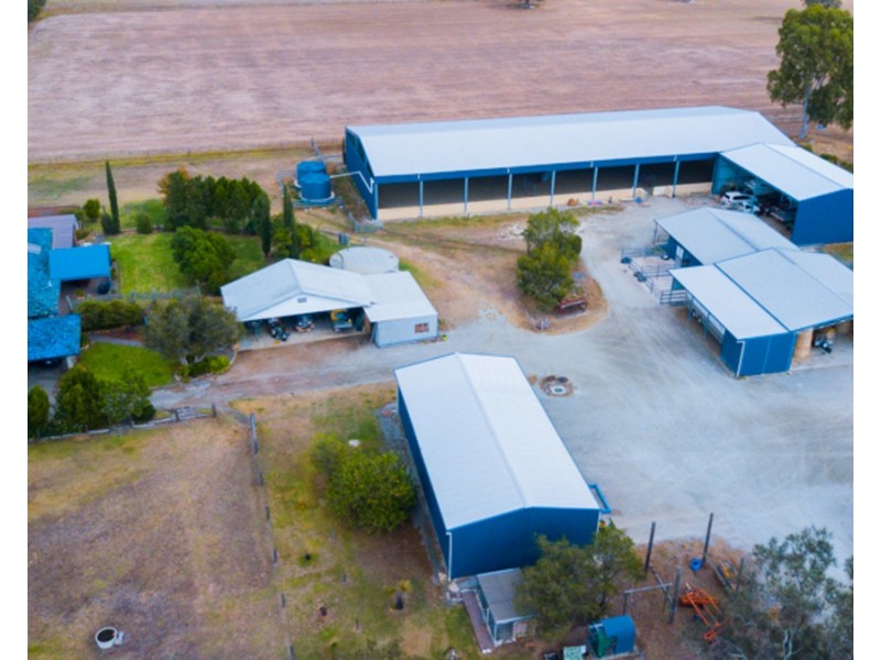 326 Leipold Road, Oldbury WA 6121