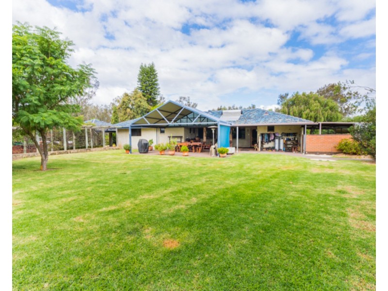 326 Leipold Road, Oldbury WA 6121