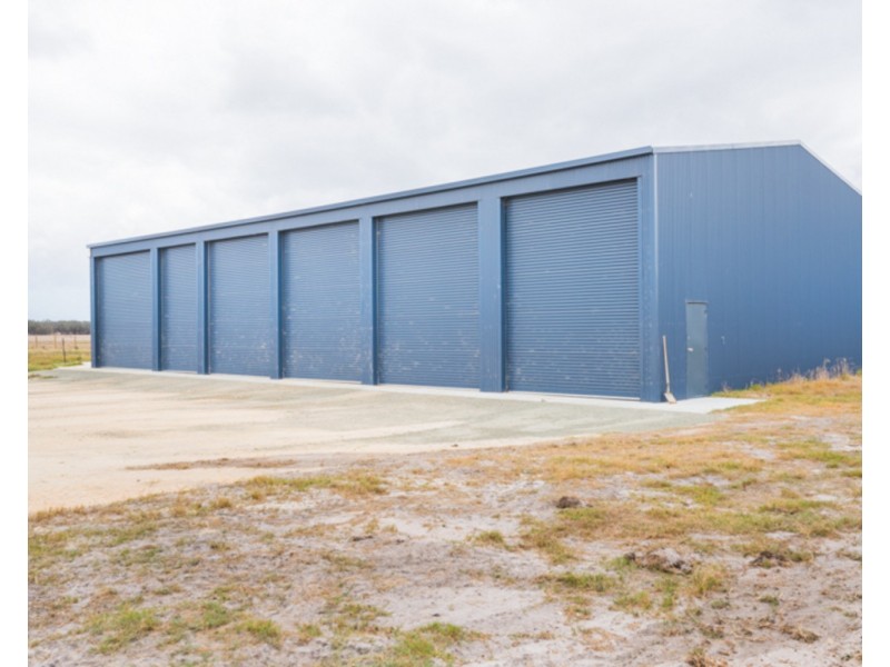 326 Leipold Road, Oldbury WA 6121