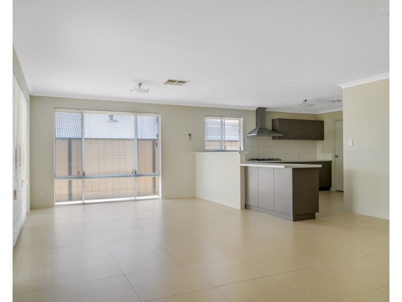 30 Calneggia Drive, Byford WA 6122