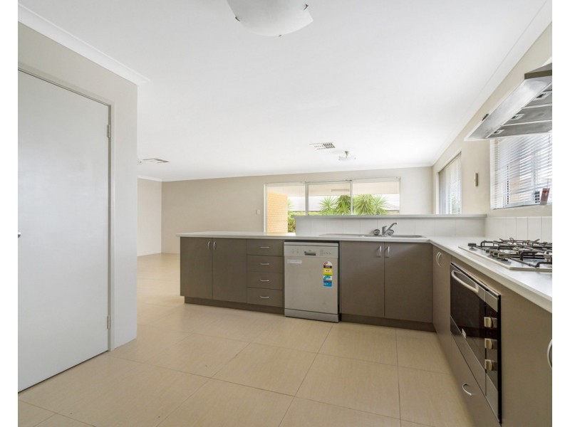 30 Calneggia Drive, Byford WA 6122