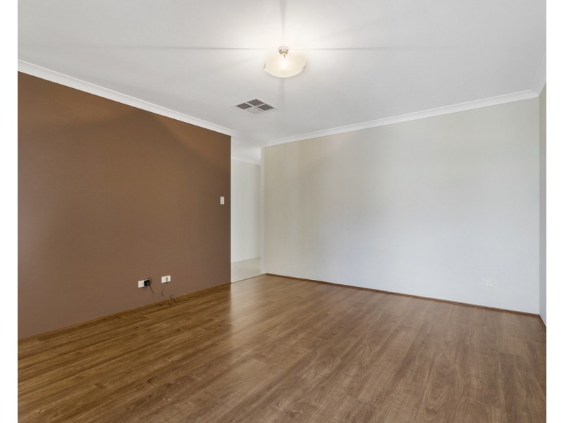 30 Calneggia Drive, Byford WA 6122