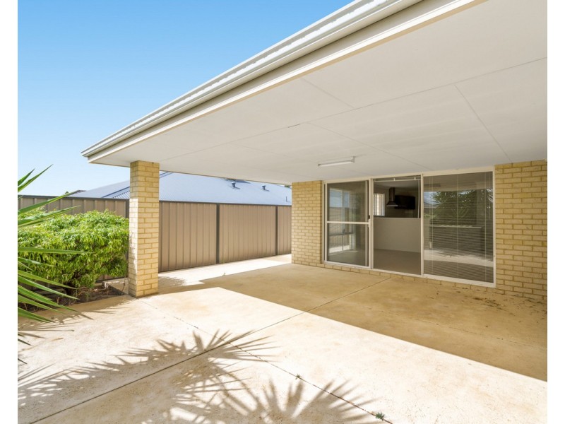 30 Calneggia Drive, Byford WA 6122