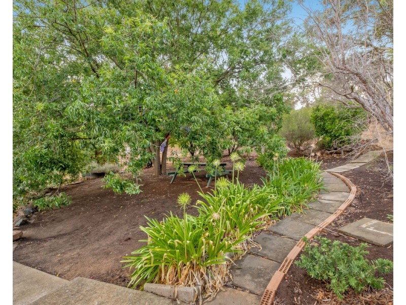 449 Brookton Highway, Roleystone WA 6111