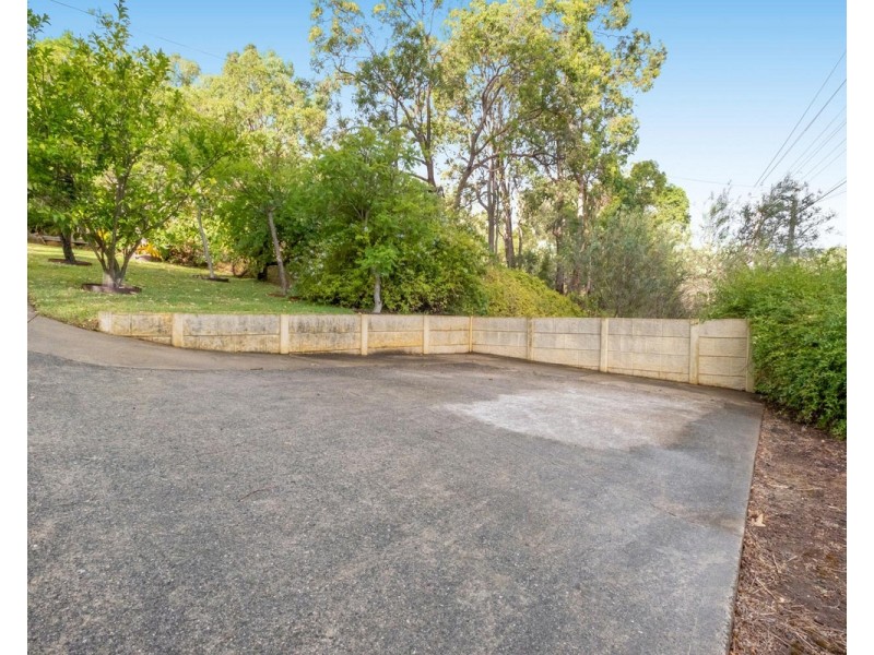 449 Brookton Highway, Roleystone WA 6111