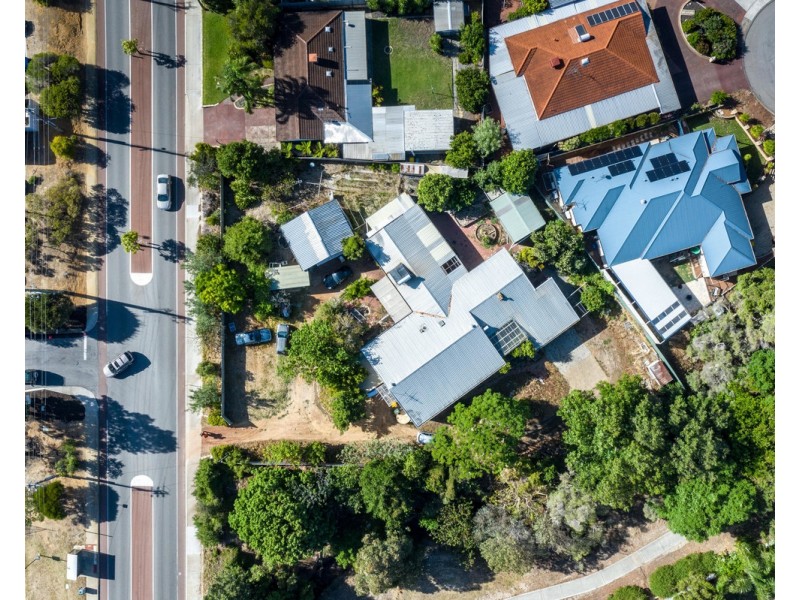 13 Strelitzia Avenue, Forrestfield WA 6058