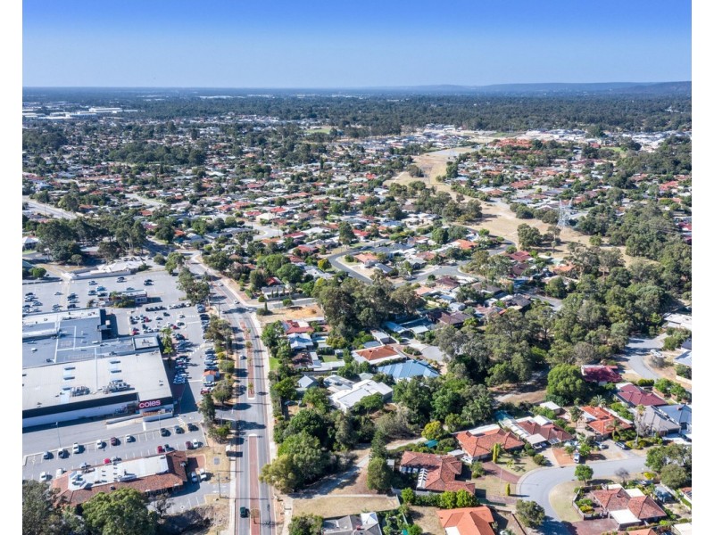 13 Strelitzia Avenue, Forrestfield WA 6058