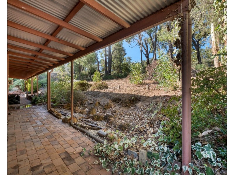 4 Otway Place, Bedfordale WA 6112