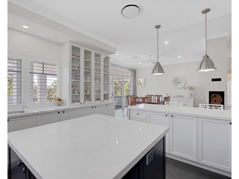 26 Dumas Drive, Bedfordale WA 6112