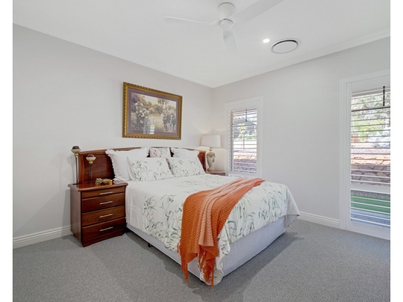 26 Dumas Drive, Bedfordale WA 6112