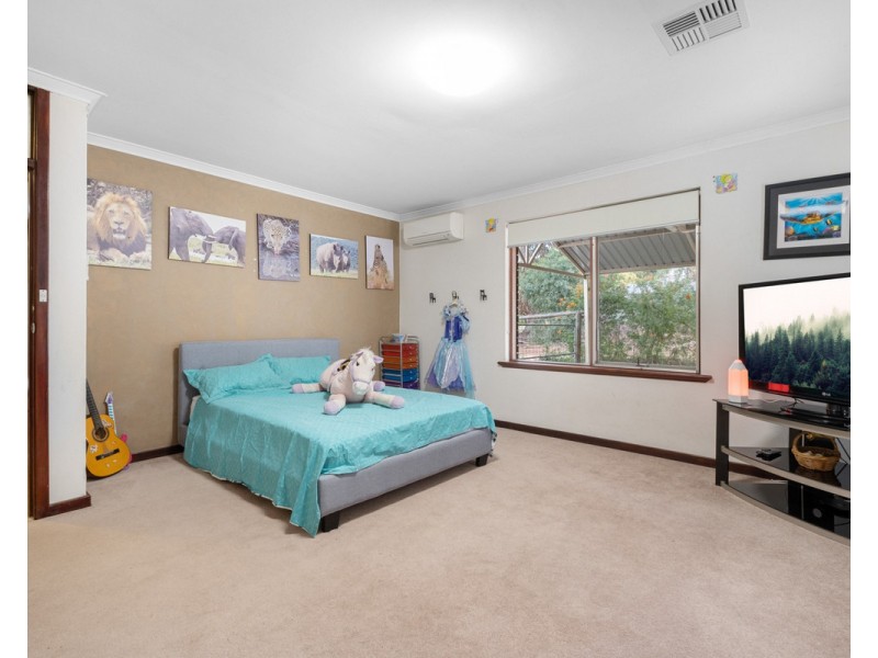 30 Nelson Street, Bedfordale WA 6112