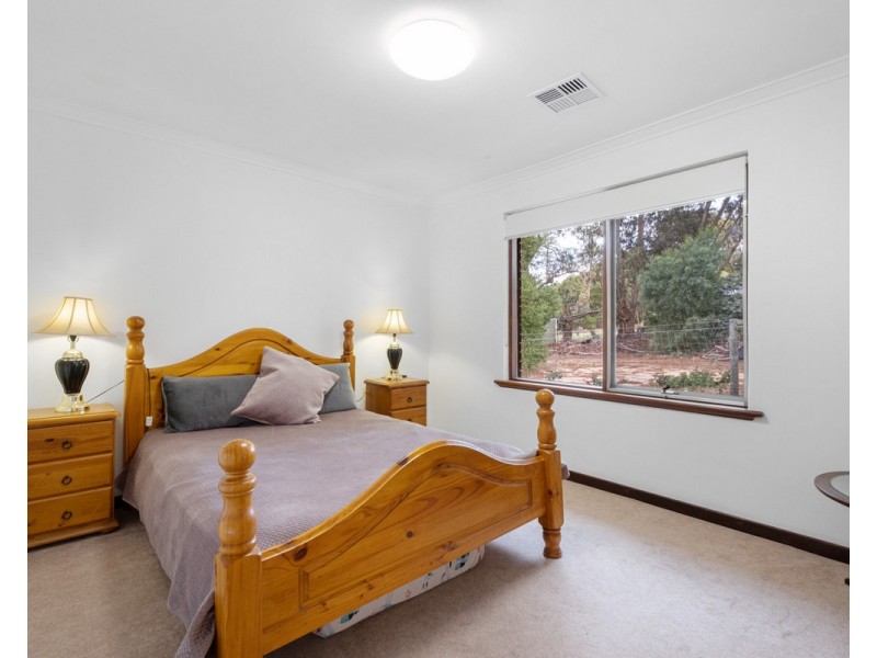 30 Nelson Street, Bedfordale WA 6112