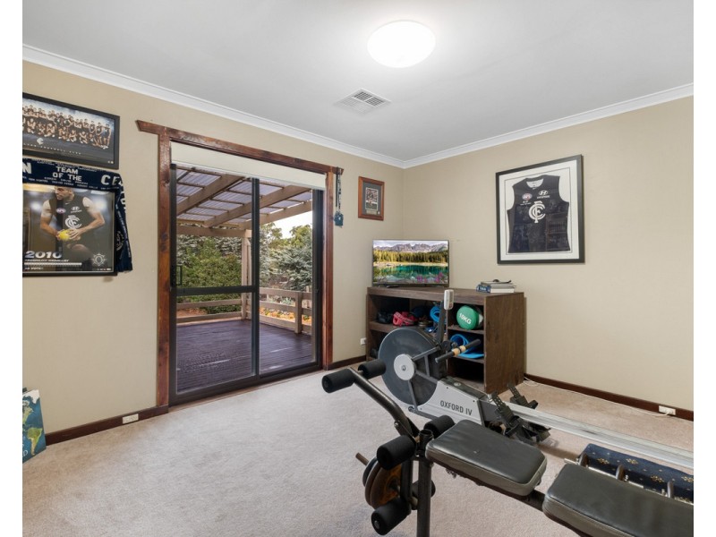 30 Nelson Street, Bedfordale WA 6112
