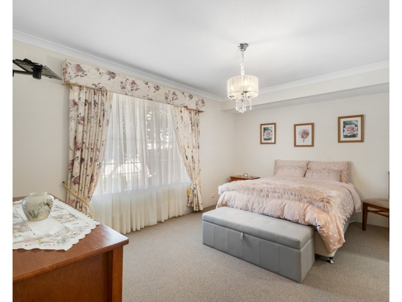 390 Westfield Road, Seville Grove WA 6112